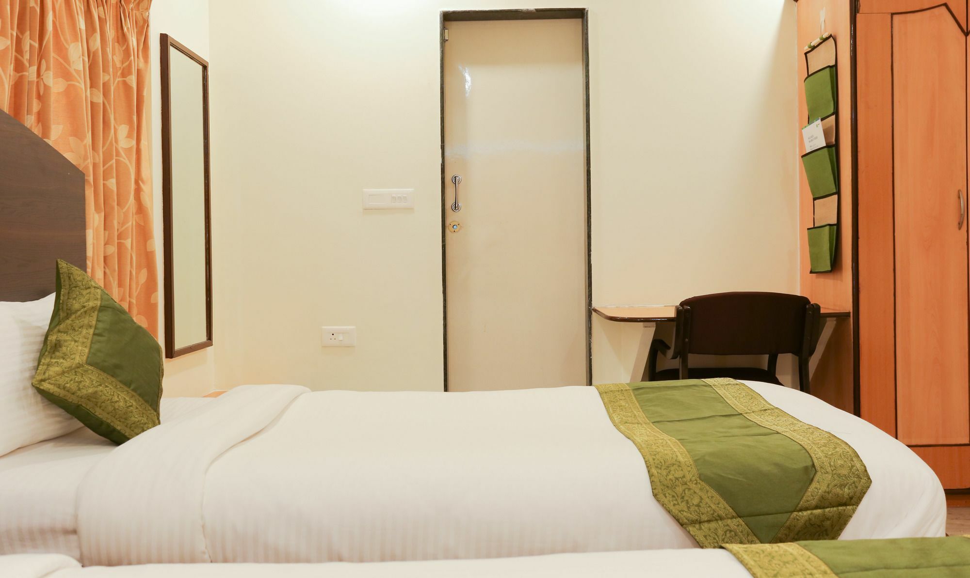 Itsy Hotels Hill View Ex Πούνε Εξωτερικό φωτογραφία