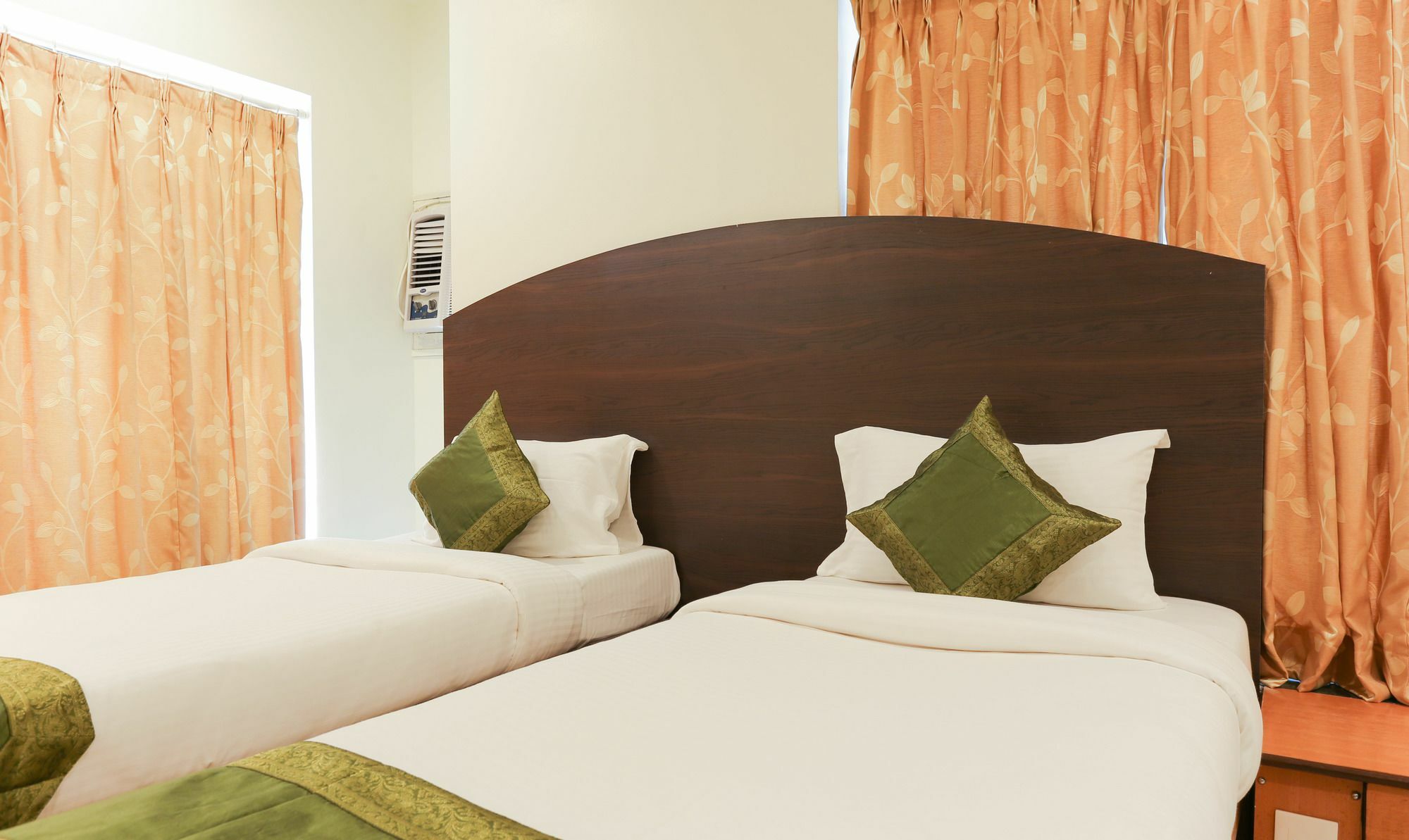Itsy Hotels Hill View Ex Πούνε Εξωτερικό φωτογραφία