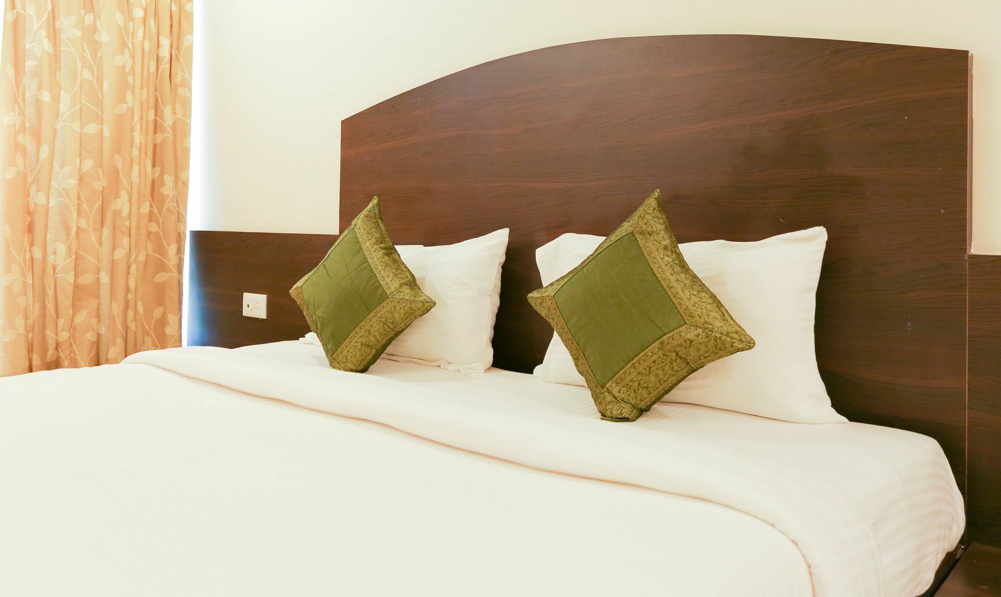 Itsy Hotels Hill View Ex Πούνε Εξωτερικό φωτογραφία