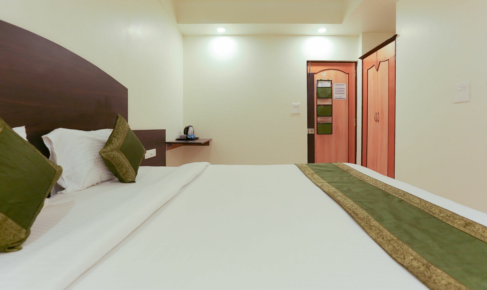 Itsy Hotels Hill View Ex Πούνε Εξωτερικό φωτογραφία